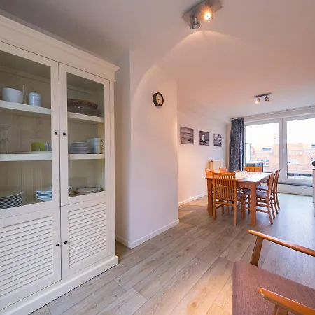 Duplex Near The Sea דירה *